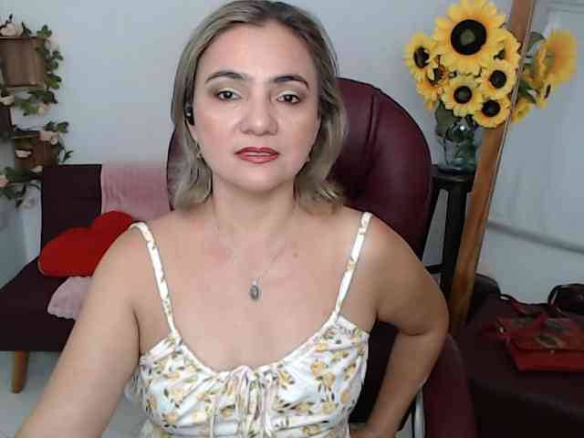 ana-milf
