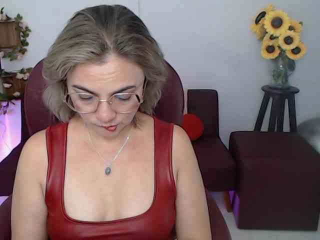 ana-milf