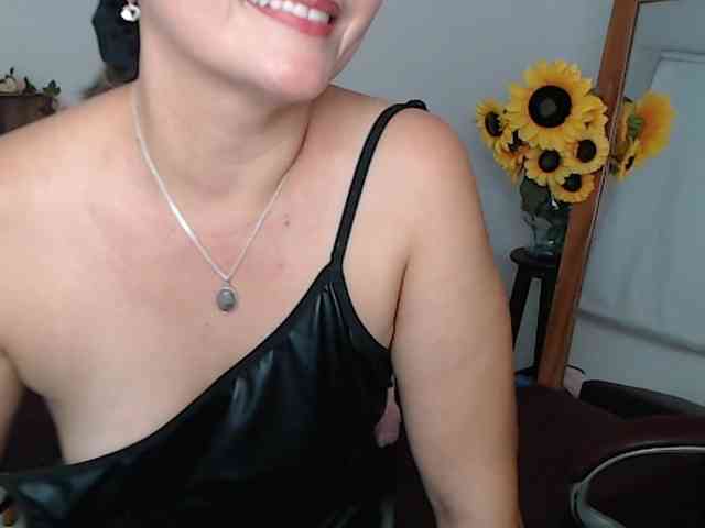 ana-milf webcam