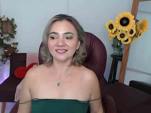 ana-milf webcam