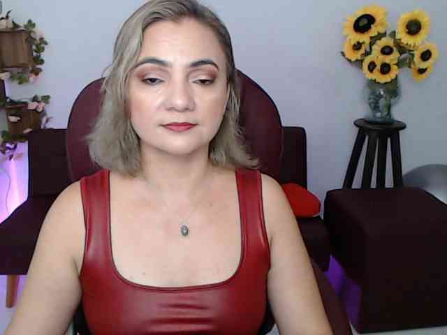 ana-milf webcam