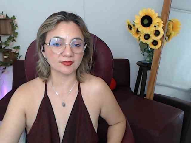 ana-milf webcam