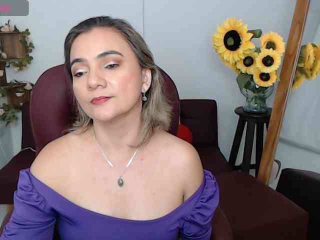 ana-milf webcam