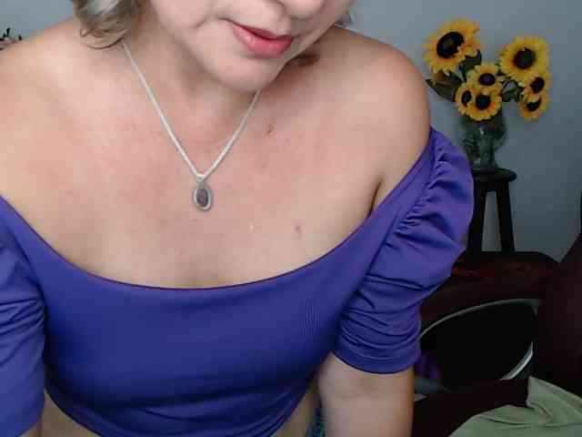 ana-milf