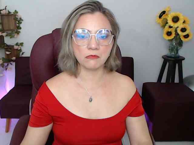 ana-milf