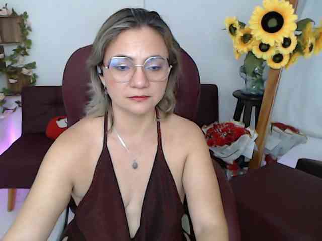 ana-milf webcam