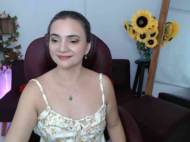 Modella: ana-milf