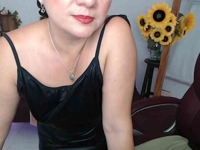 ana-milf webcam