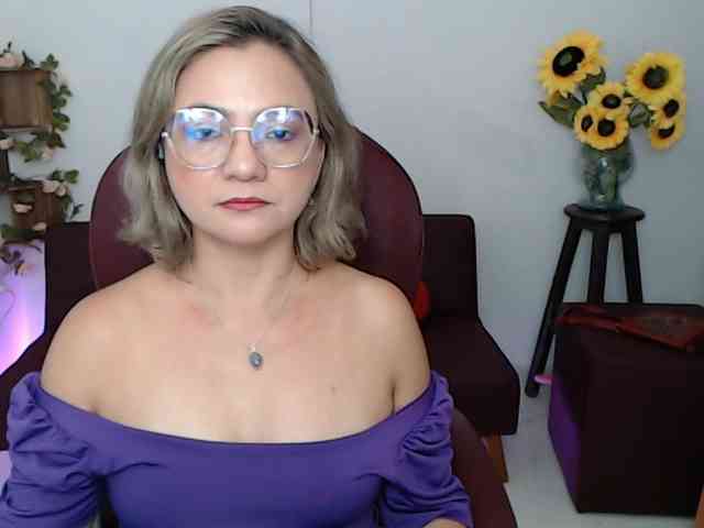 ana-milf