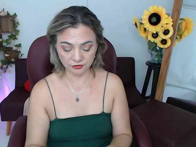 ana-milf