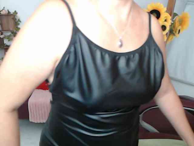 ana-milf