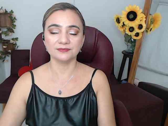 ana-milf webcam