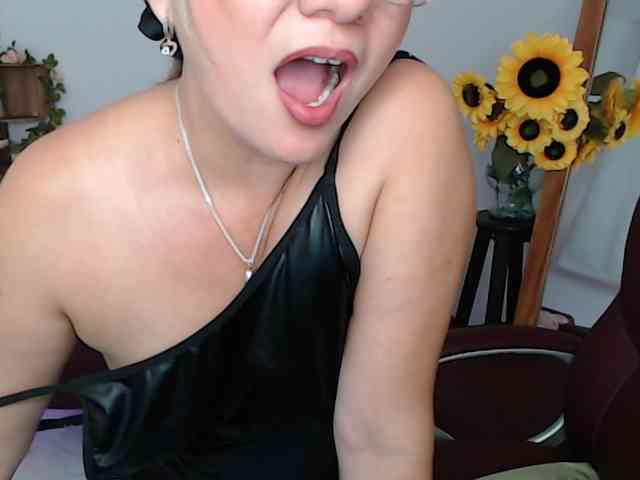 ana-milf