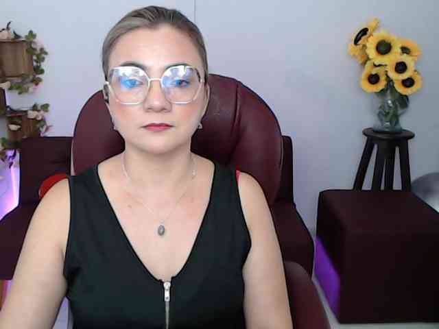 ana-milf webcam