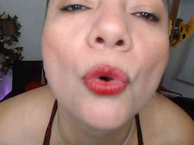 ana-milf webcam