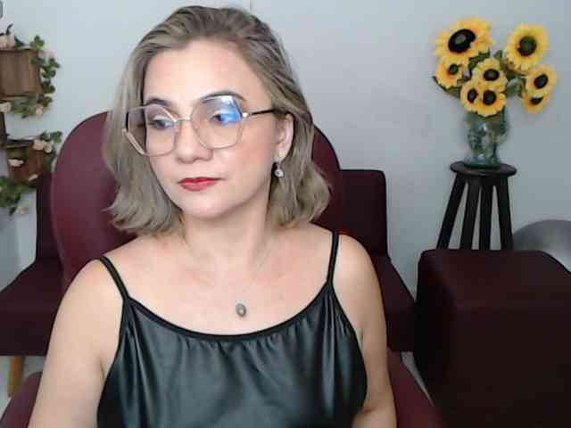 ana-milf