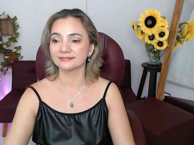 ana-milf webcam