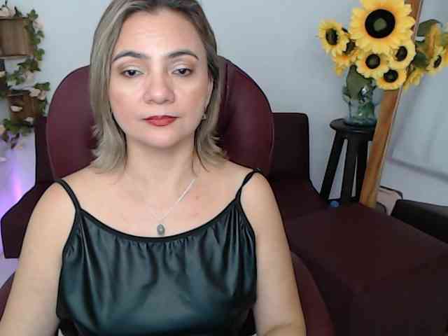 ana-milf