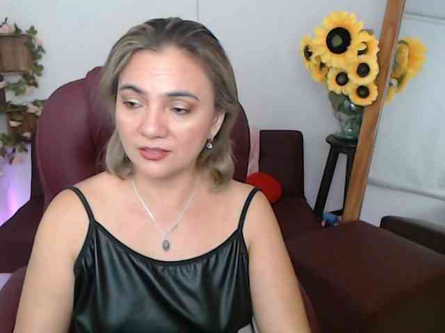 ana-milf webcam
