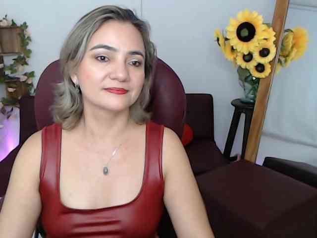 ana-milf webcam