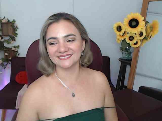 ana-milf webcam