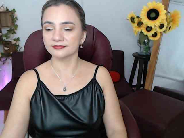 ana-milf webcam
