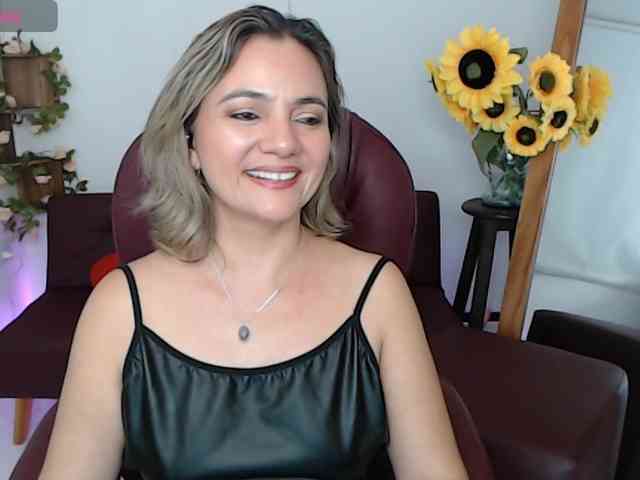ana-milf webcam