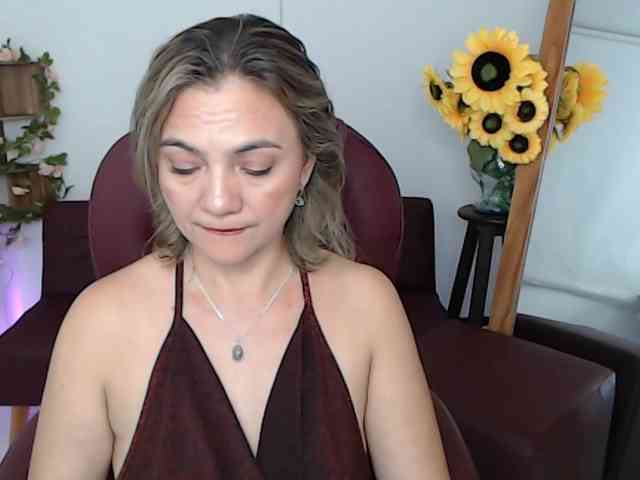 ana-milf webcam