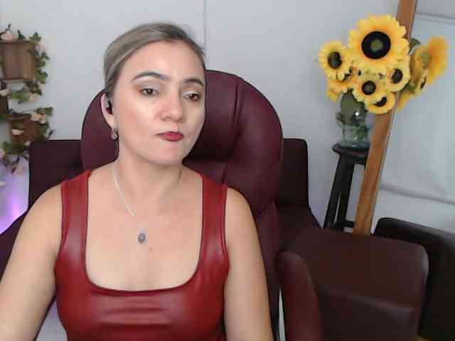 ana-milf webcam
