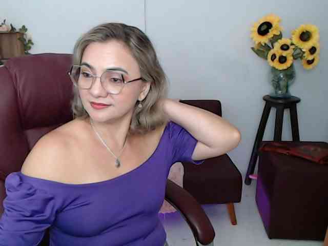 ana-milf