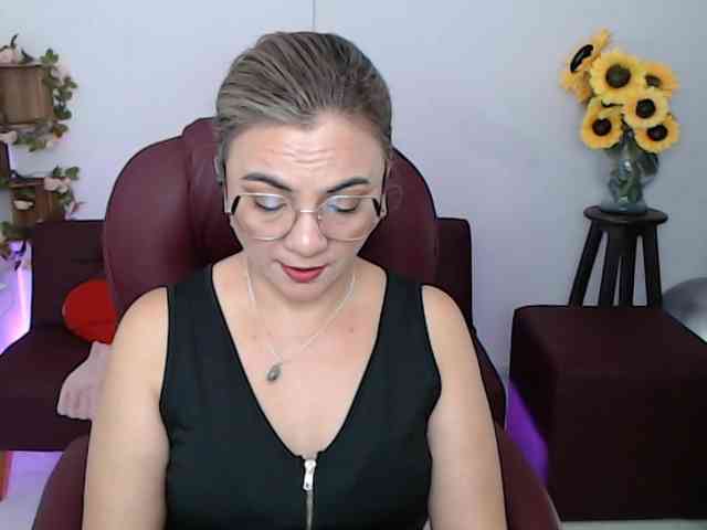 ana-milf webcam