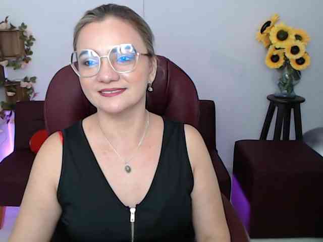 ana-milf webcam