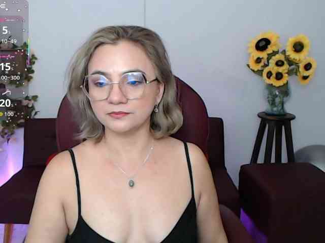 ana-milf webcam