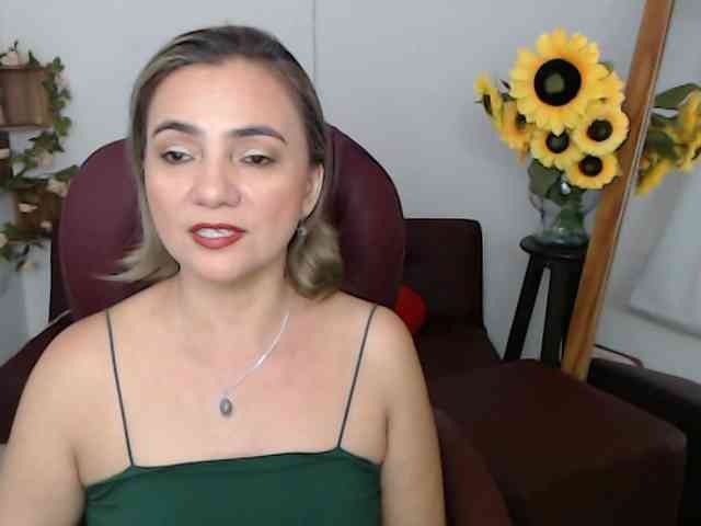 ana-milf webcam
