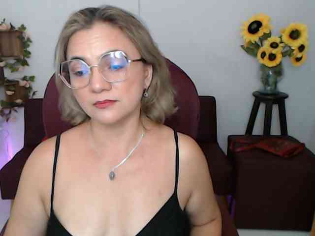 ana-milf