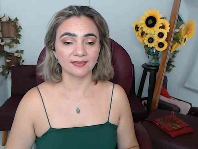 ana-milf webcam
