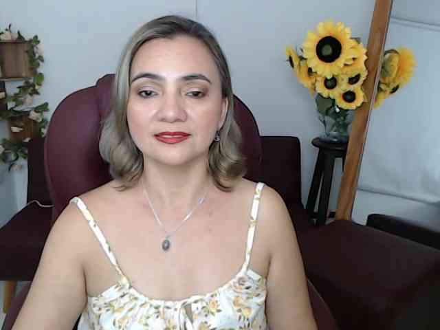 ana-milf webcam