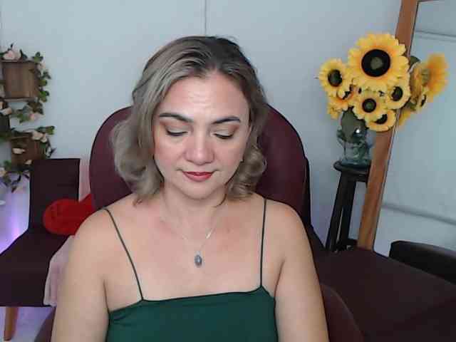 ana-milf webcam