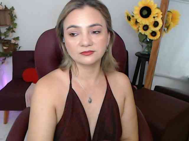 ana-milf webcam