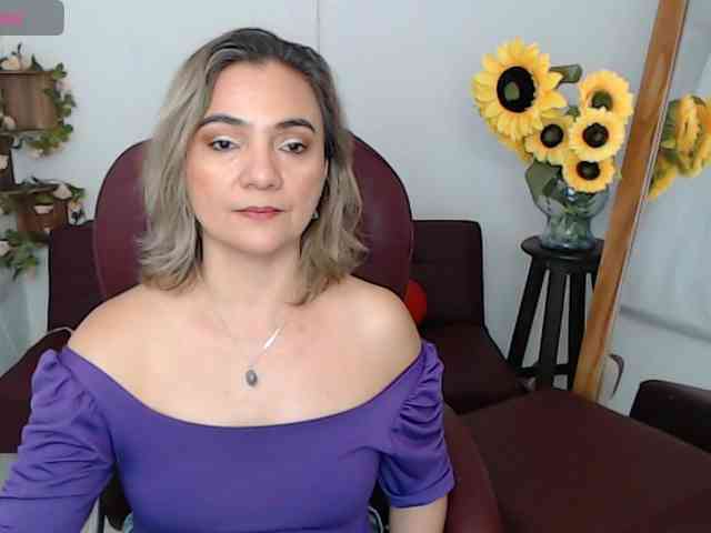 ana-milf webcam
