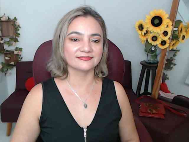 ana-milf webcam