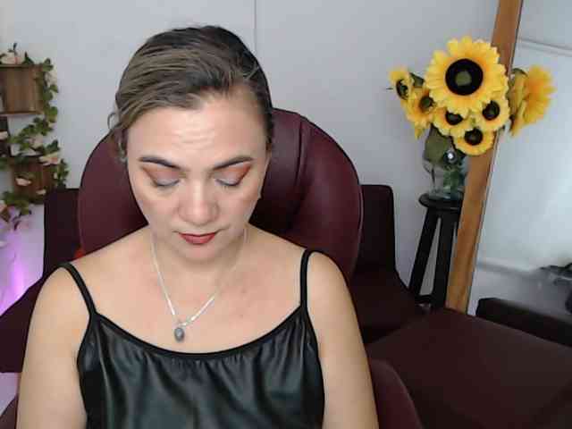 ana-milf