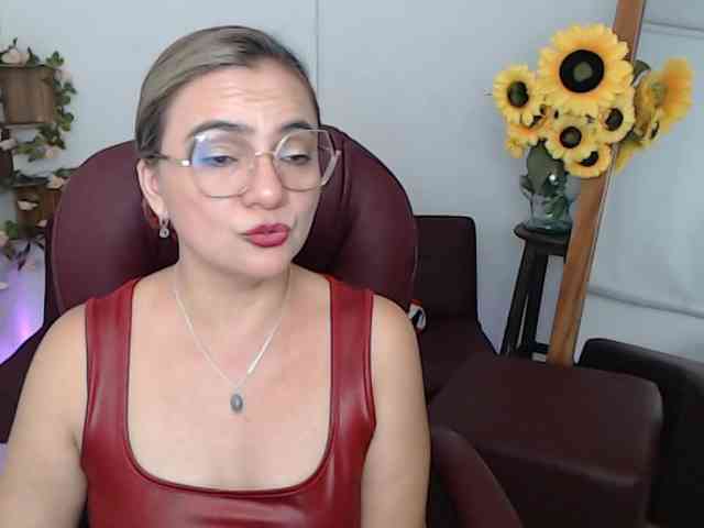 ana-milf
