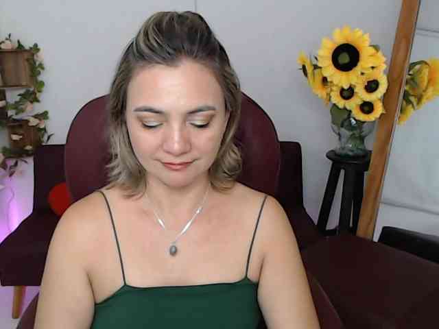ana-milf webcam