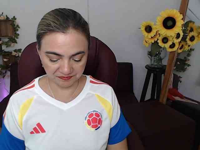 ana-milf webcam