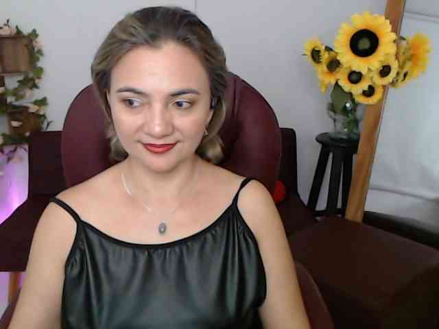 ana-milf webcam
