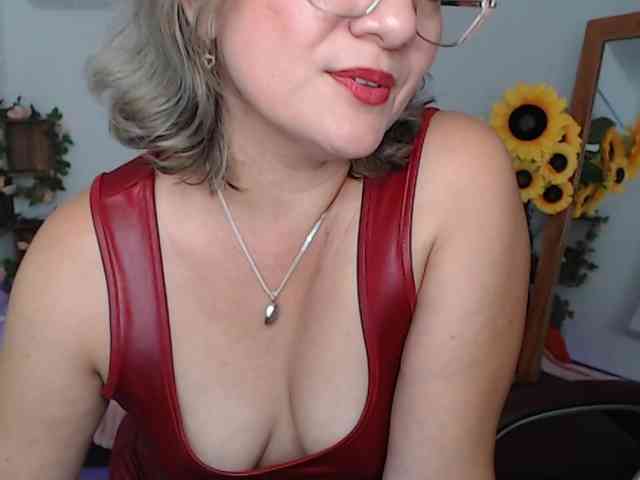 ana-milf webcam