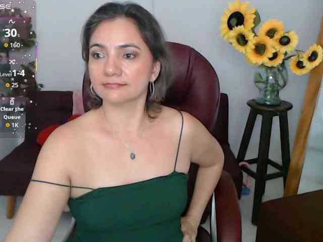 ana-milf