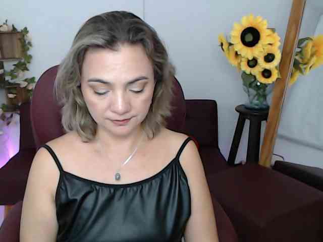 ana-milf webcam