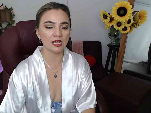 ana-milf webcam